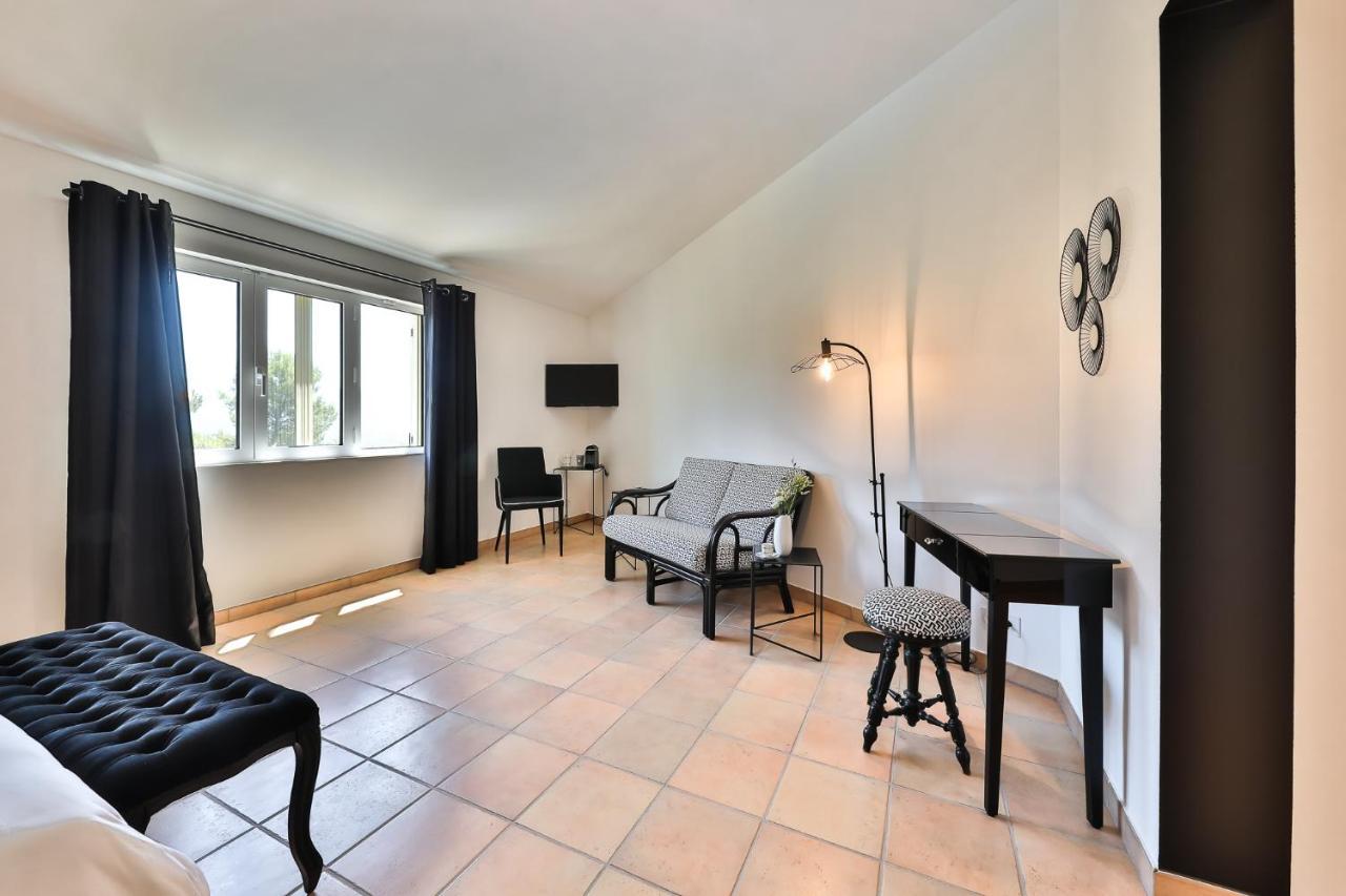 古尔Quintessence Provence住宿加早餐旅馆 外观 照片